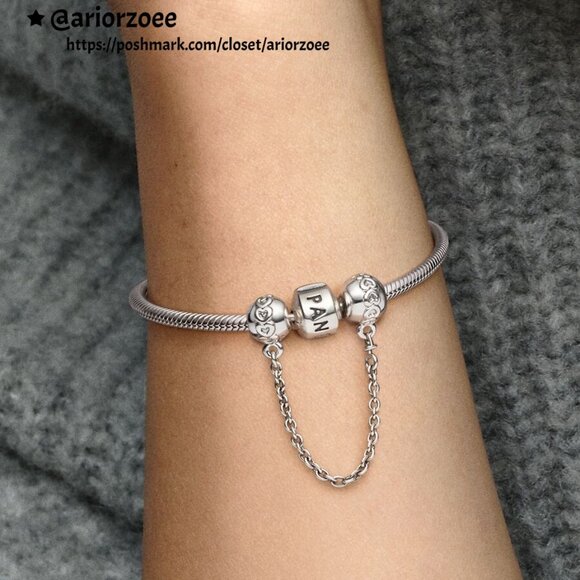 Pandora Band of Hearts Safety Chain Charm - Picture 2 of 2